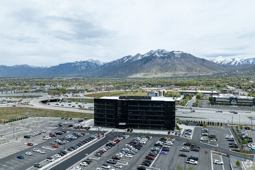 More Photos Of 13707 S 200 W, Draper Office For Lease