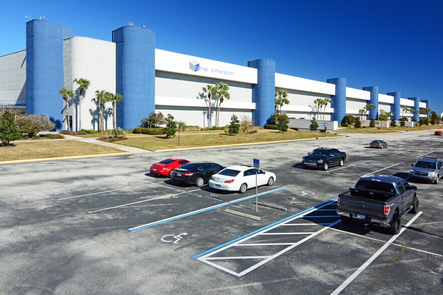 Primary Photo Of 1 Imeson Park Blvd, Jacksonville Warehouse For Lease