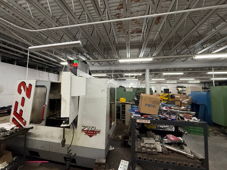 More Photos Of 44 Southbridge Rd, Dudley Light Manufacturing For Sale