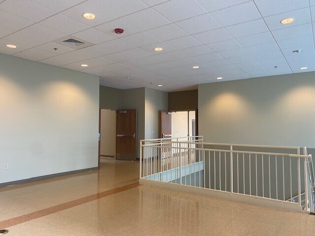 More Photos Of 4647 Logistics Dr, Stockton Distribution For Lease