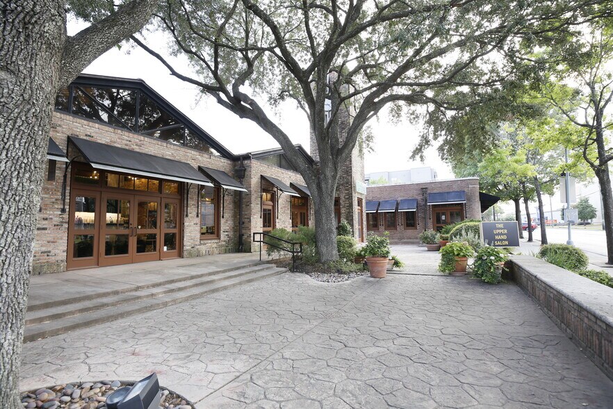 More Photos Of 1901-1915 Westheimer Rd, Houston Unknown For Lease