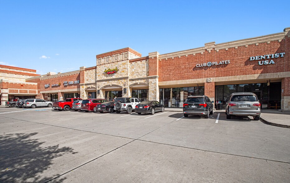 More Photos Of 22010-22150 Westheimer Pky, Katy Unknown For Lease