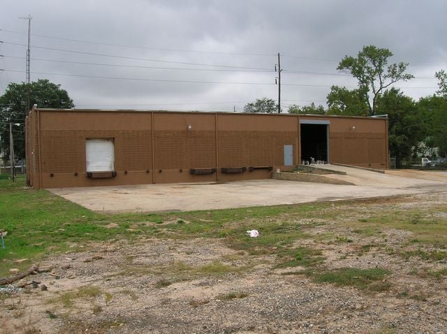 More Photos Of 1239 Willingham Dr, East Point Warehouse For Sale