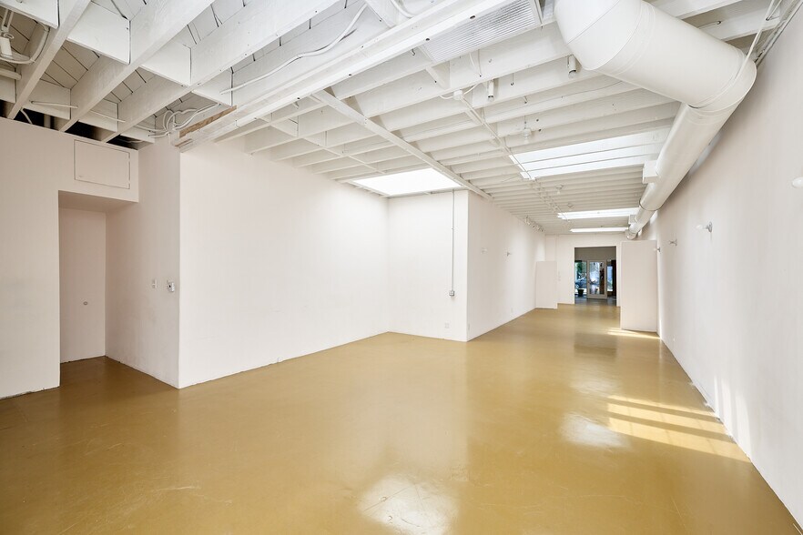 More Photos Of 1733-1737 Abbot Kinney Blvd, Venice Storefront Retail Office For Lease