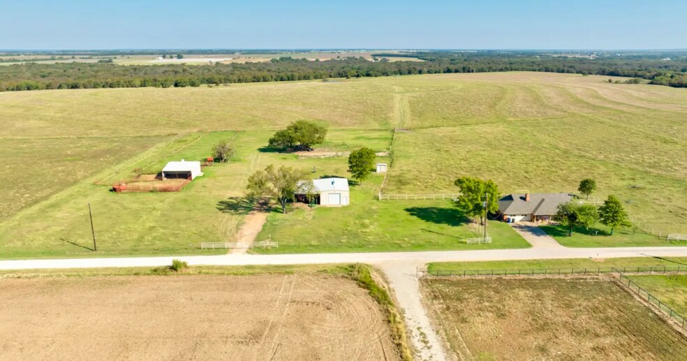 More Photos Of 831 Baker Rd, Pilot Point Land For Sale