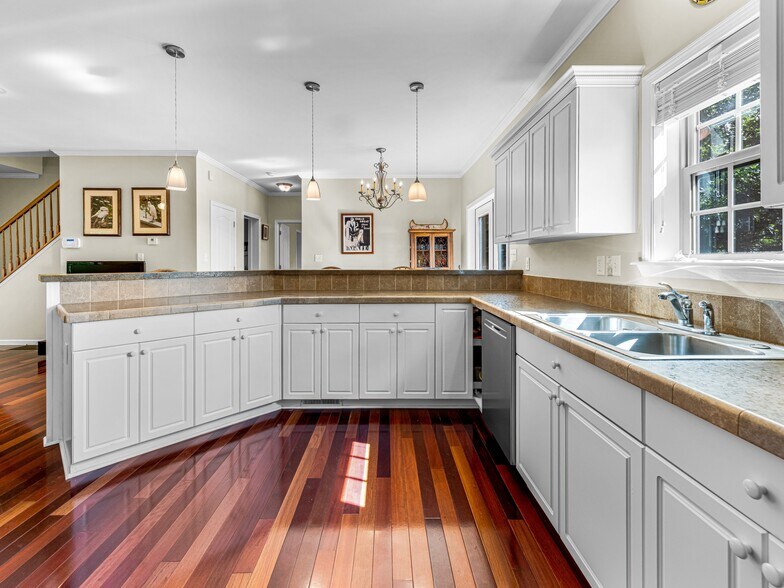 More Photos Of 703 Crestview Dr, Leicester Land For Sale