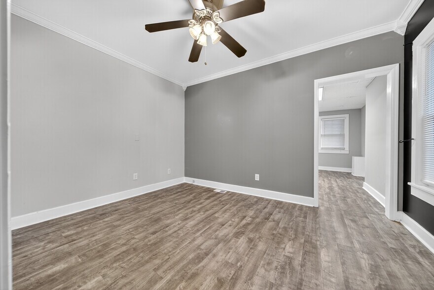 More Photos Of 2819 Gallatin Pike, Nashville Freestanding For Lease