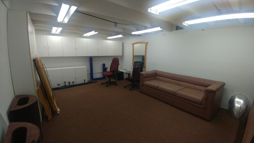 More Photos Of 2169 10th St, Sarasota Warehouse For Sale