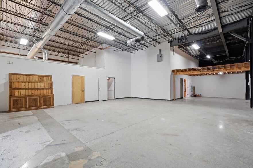 More Photos Of 242 Route 117 Bypass Road, Bedford Hills Freestanding For Lease