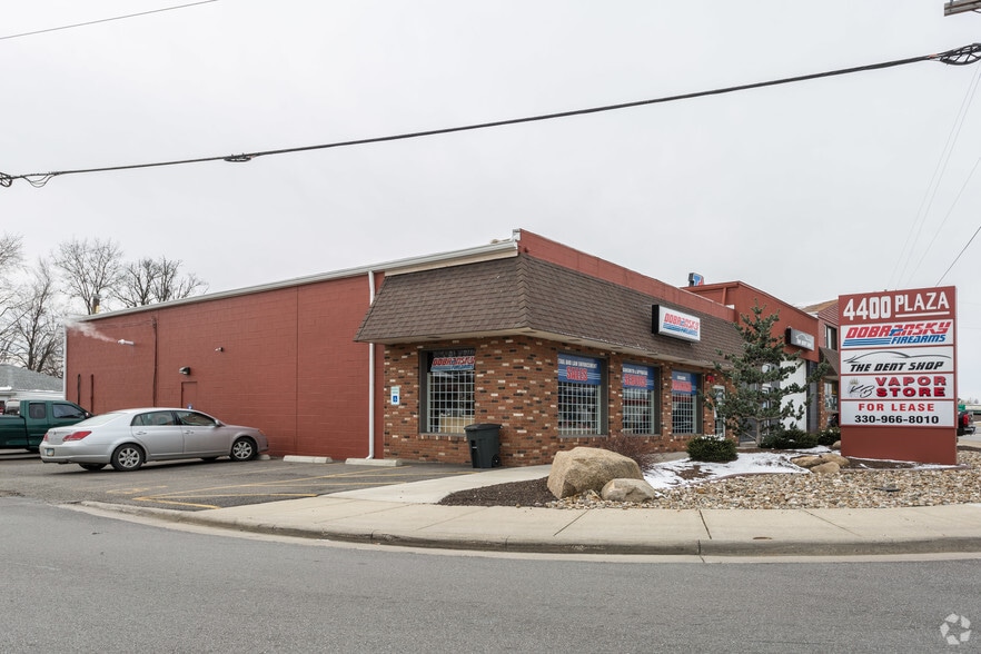 More Photos Of 4400 Portage St NW, North Canton Flex For Lease