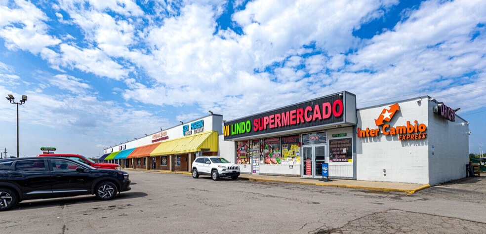 More Photos Of 3937-4050 N High School Rd, Indianapolis Freestanding For Sale