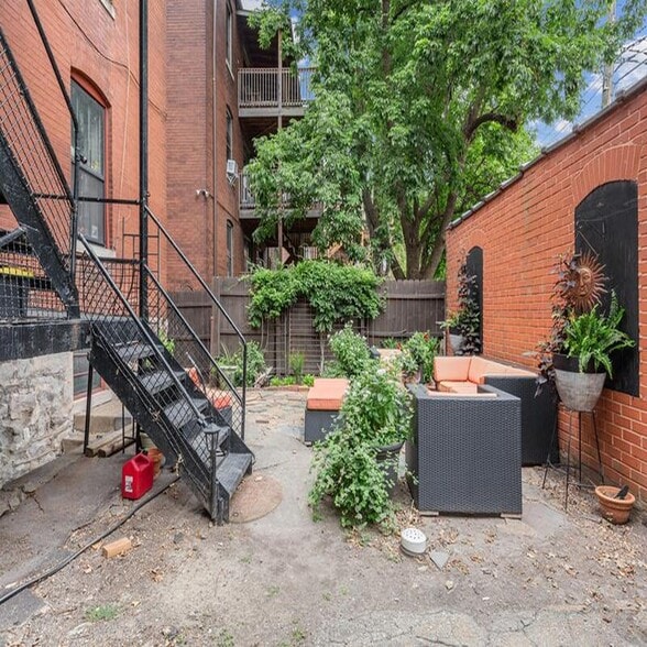 More Photos Of 1722 Waverly Pl, Saint Louis Apartments For Sale