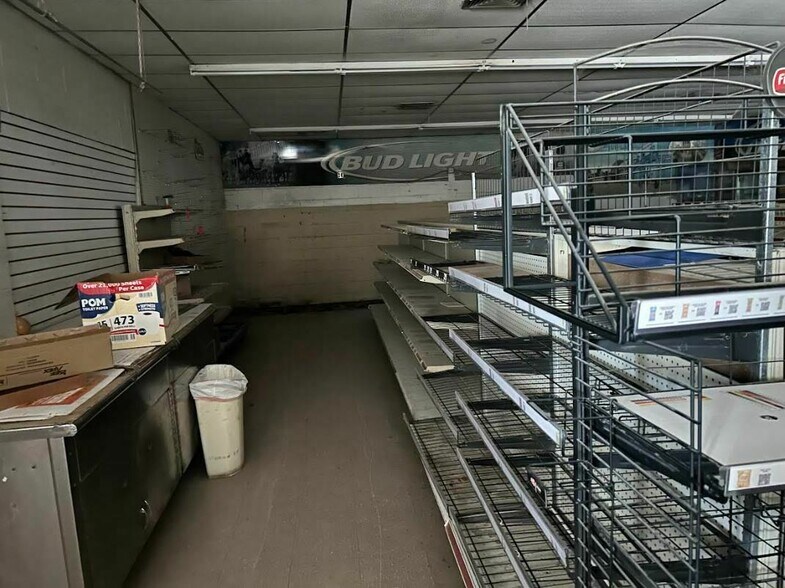 More Photos Of 5459 FM 624, Robstown Service Station For Sale