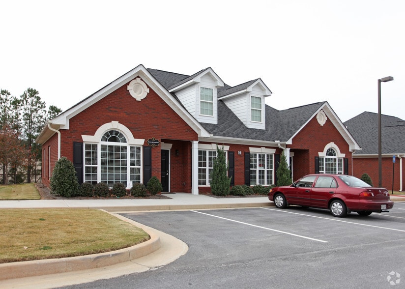 Primary Photo Of 2795 Main St, Snellville Medical For Lease