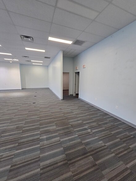 More Photos Of 770 S Jefferson Ave, Cookeville General Retail For Lease