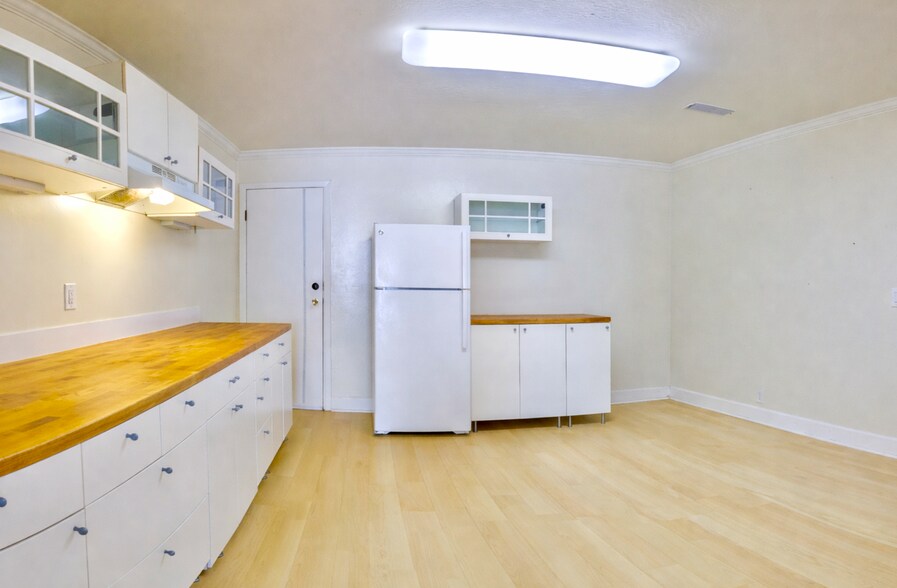 More Photos Of 926 Georgia St, Vallejo Apartments For Sale