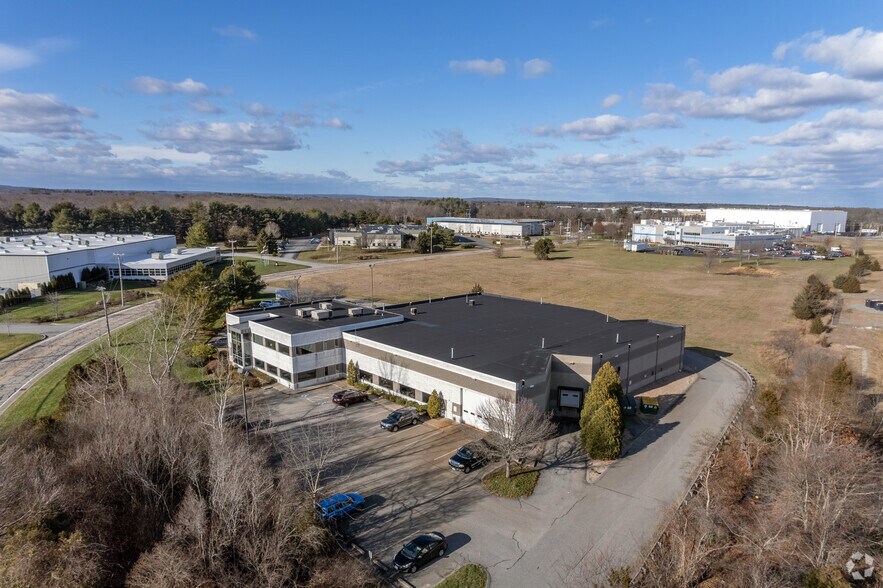 More Photos Of 200 Circuit Dr, North Kingstown Office For Lease