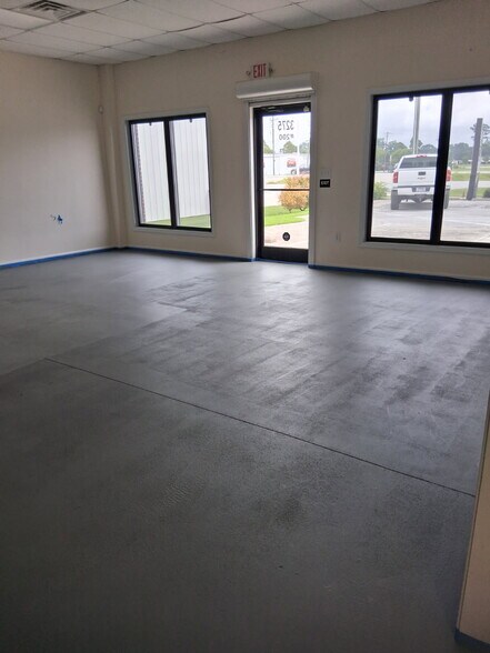 Primary Photo Of 3275 New Bern Hwy, Jacksonville Storefront Retail Office For Lease
