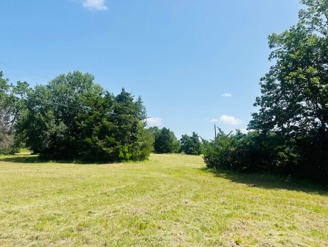 More Photos Of 16963 Interstate 45 N, Willis Land For Sale