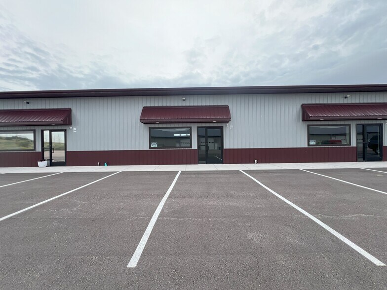 Primary Photo Of 5632 Fargo Ln, Rapid City Warehouse For Lease
