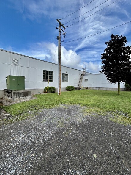 More Photos Of 1 BrightPet Dr, Sherburne Manufacturing For Sale