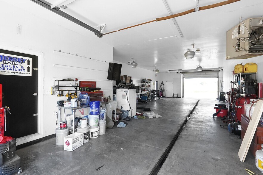 More Photos Of 12323 Worthington Rd SW, Pataskala Auto Dealership For Sale