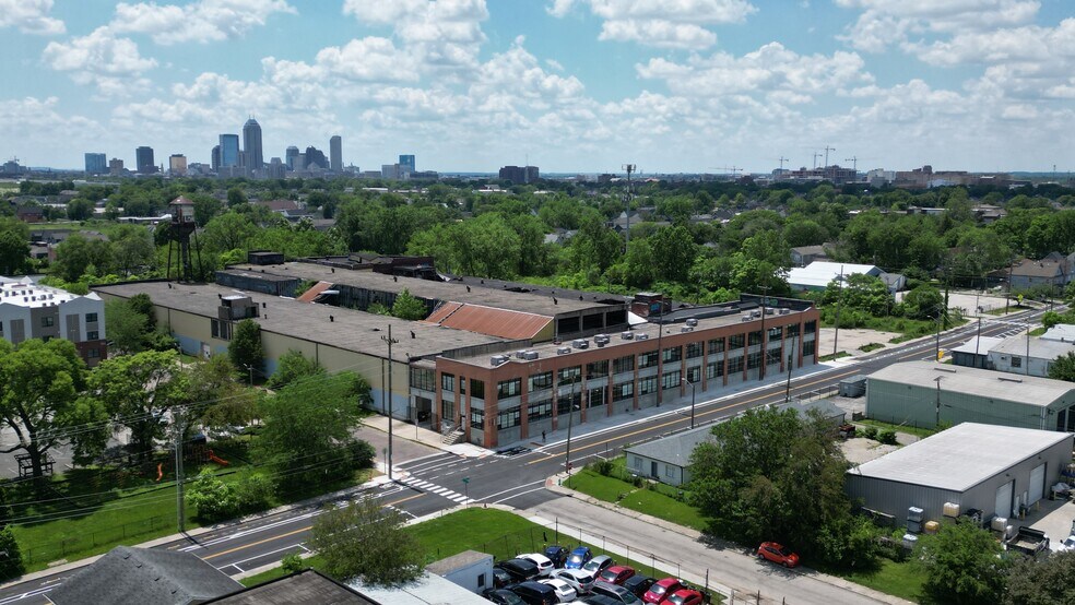 More Photos Of 1145 E 22nd St, Indianapolis Light Distribution For Sale