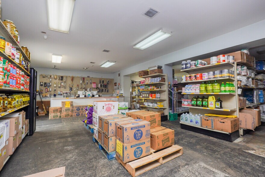 More Photos Of 1116-1120 Targee St, Staten Island Freestanding For Sale