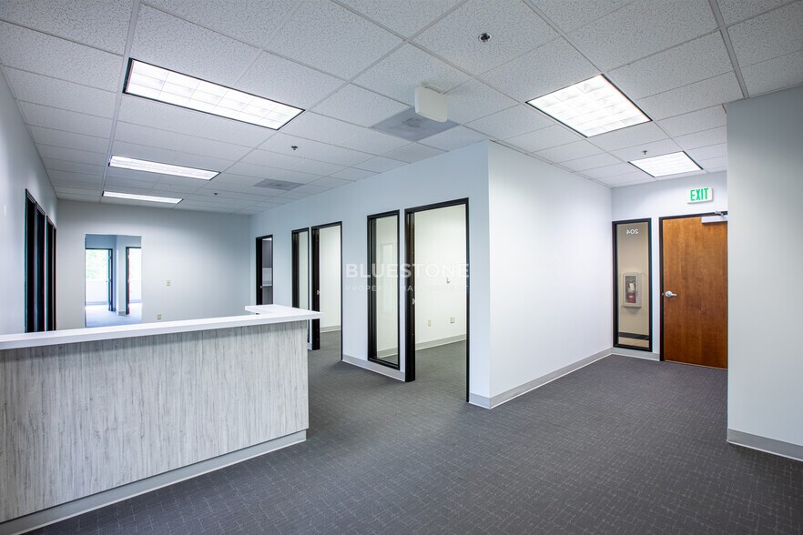 More Photos Of 9430 SW Coral St, Tigard Office For Lease