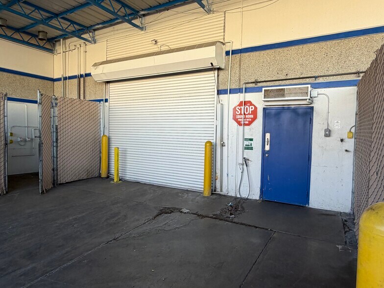 More Photos Of 2020 E 67th St, Los Angeles Food Processing For Lease