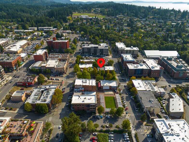 More Photos Of 1006 Harris Ave, Bellingham Storefront Retail Residential For Sale