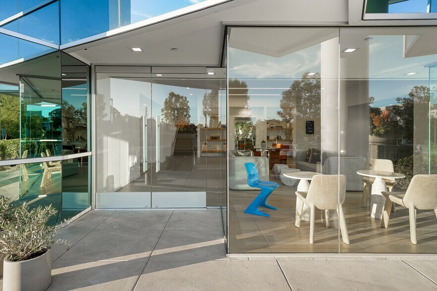 More Photos Of 95 Argonaut, Aliso Viejo Office For Lease