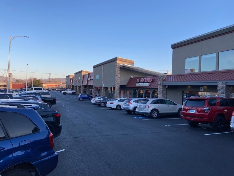 More Photos Of 1501-1599 S Virginia St, Reno Unknown For Lease