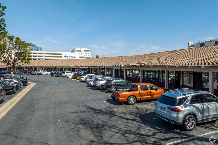 More Photos Of 1111 W Town and Country Rd, Orange Medical For Sale