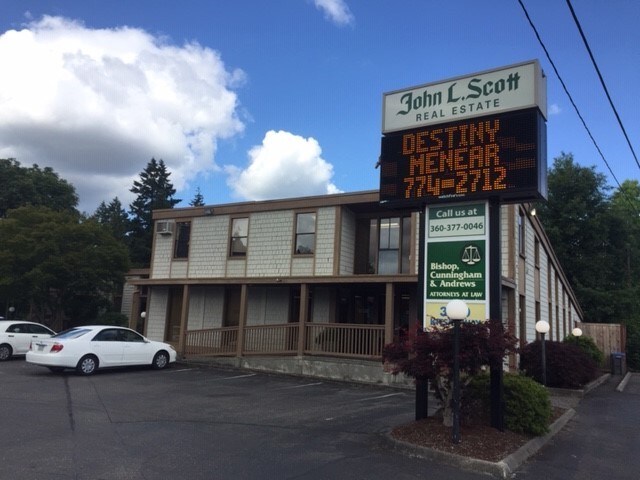 More Photos Of 3330 Kitsap Way, Bremerton Office For Lease