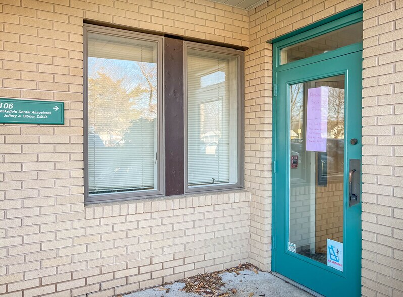 More Photos Of 333 N Oxford Valley Rd, Fairless Hills Medical For Lease