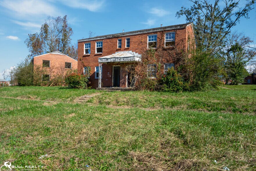 More Photos Of 101 Hillside Cir, Gadsden Apartments For Sale