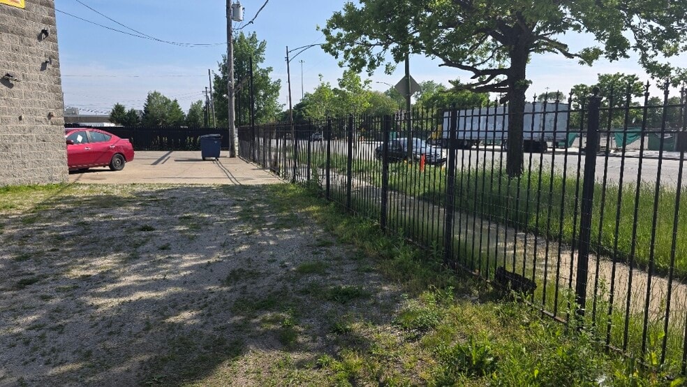 More Photos Of 6415 S State St, Chicago Warehouse For Sale