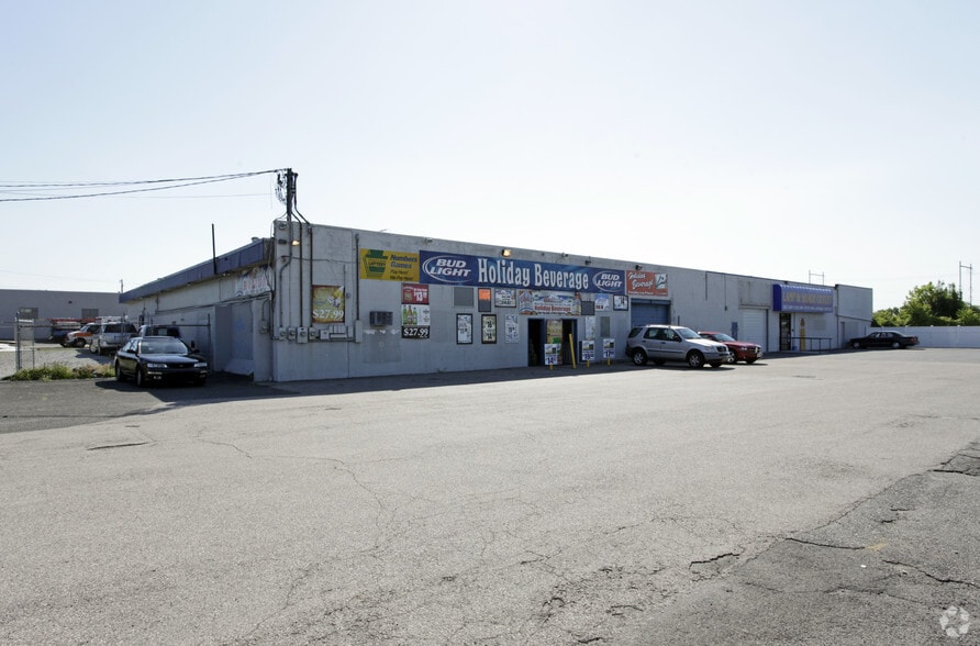 More Photos Of 8601 Torresdale Ave, Philadelphia Flex For Lease