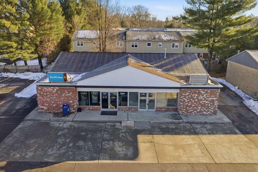 More Photos Of 1979-1981 Memorial Dr, Chicopee Freestanding For Sale