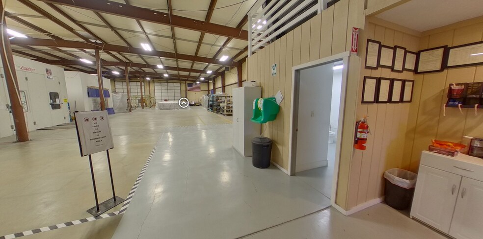 More Photos Of 1308 Ontario St, Sandpoint Warehouse For Lease