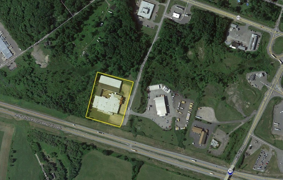 More Photos Of 44-49 Venner Rd, Amsterdam Manufacturing For Lease