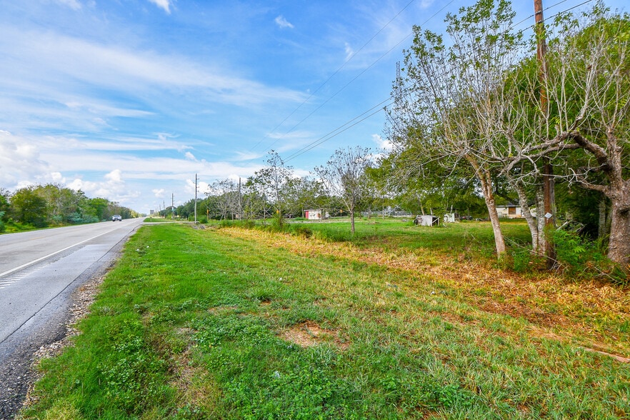 More Photos Of 11601 FM 2759 Rd, Richmond Land For Sale