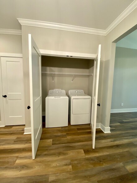 More Photos Of 106 Airport Rd NE, Milledgeville Apartments For Sale