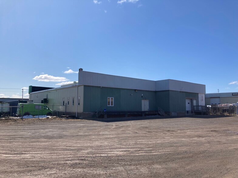 More Photos Of 4201 W 1st St, Duluth Warehouse For Sale