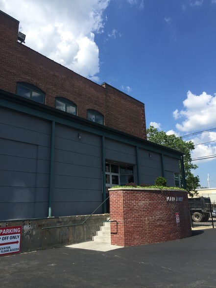 More Photos Of 134 Thurbers Ave, Providence Loft Creative Space For Lease