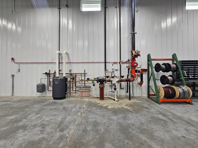 More Photos Of 26336 S Heritage Dr, Elwood Warehouse For Sale