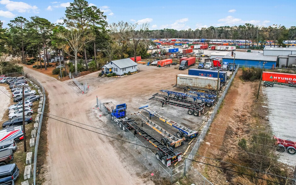 More Photos Of 123 Beasley Rd, Savannah Industrial For Sale