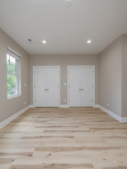 More Photos Of 623 Hamlin Ave, Chicago Apartments For Sale