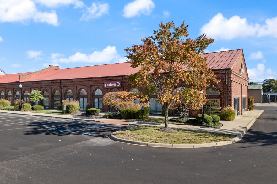 More Photos Of 153-381 Quartermaster Station, Jeffersonville Unknown For Lease